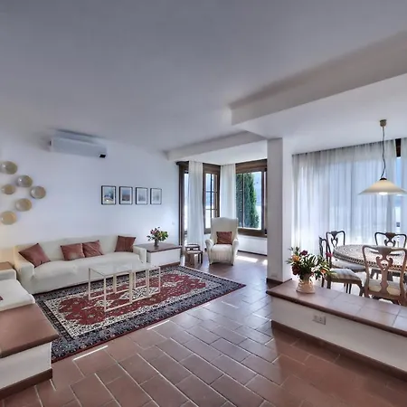 Villa Rosa